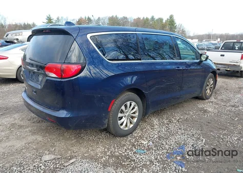 2017 Chrysler Pacifica Touring z USA, uszkodzony, nr VIN 2C4RC1DG5HR513029